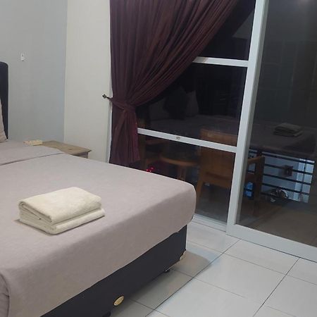 Nuka Beach Inn Кута Екстер'єр фото